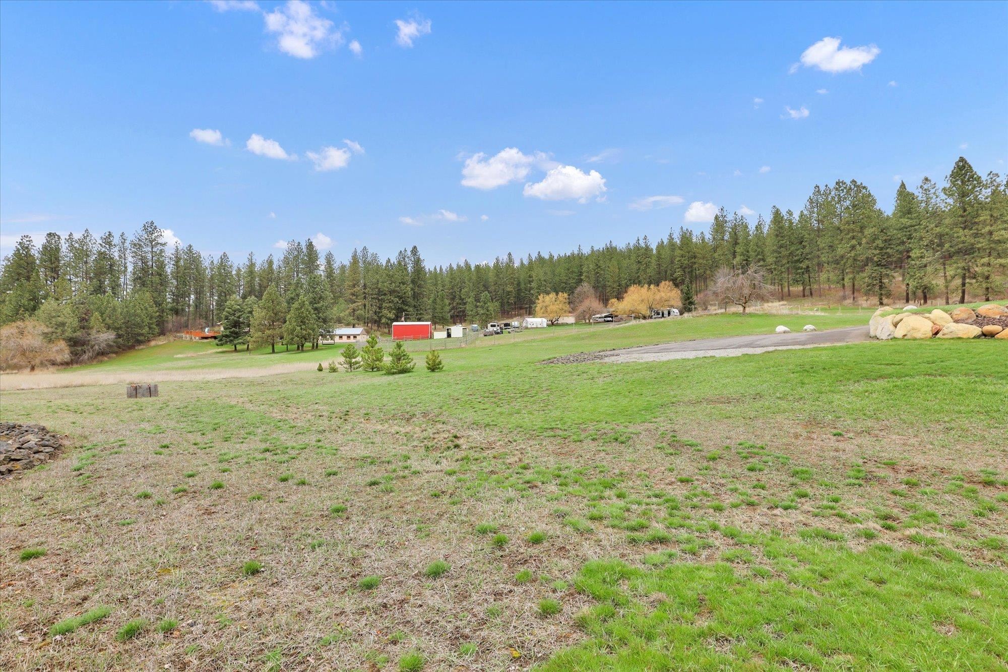 8615 East Lindgren Road Spokane, WA 99217 - Photo 38 of 49