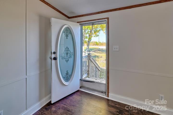 9552 Flat Creek Road Kershaw, SC 29067 - Photo 13 of 47 a view of living room washer and dryer