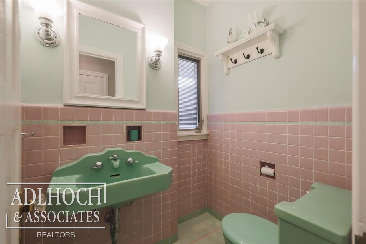 789 Pemberton Road Grosse Pointe, MI 48230 - Photo 16 of 42 50046380-15.JPG