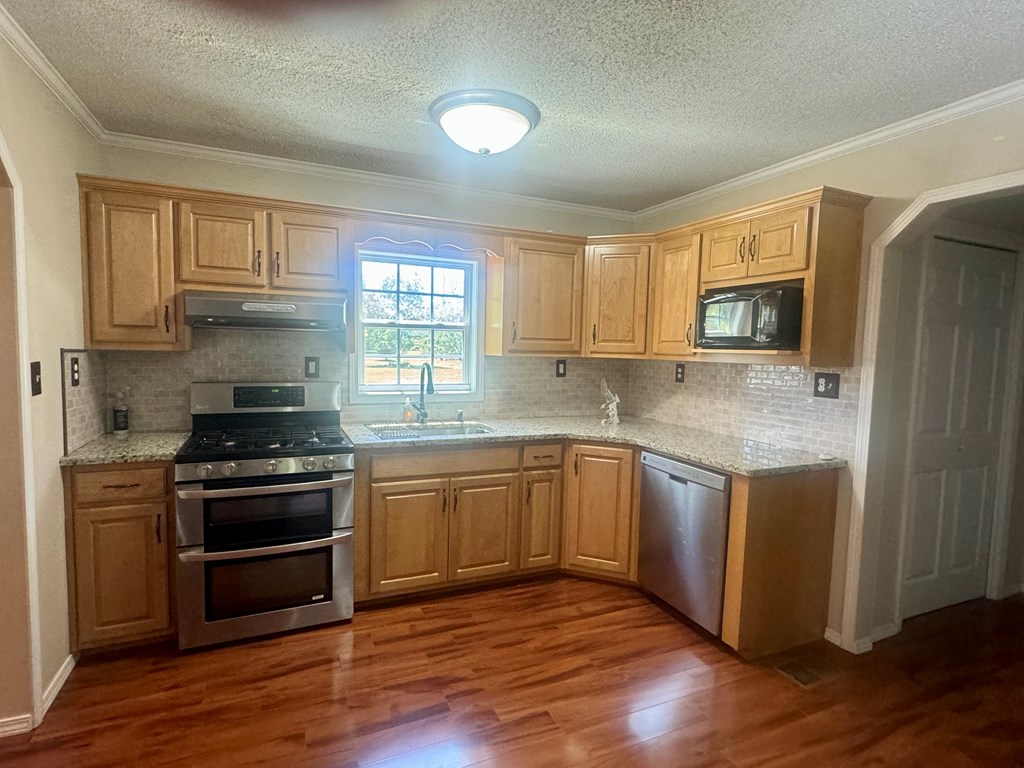 86 Ole Creek Road Pittsview, AL 36871 - Photo 6 of 29