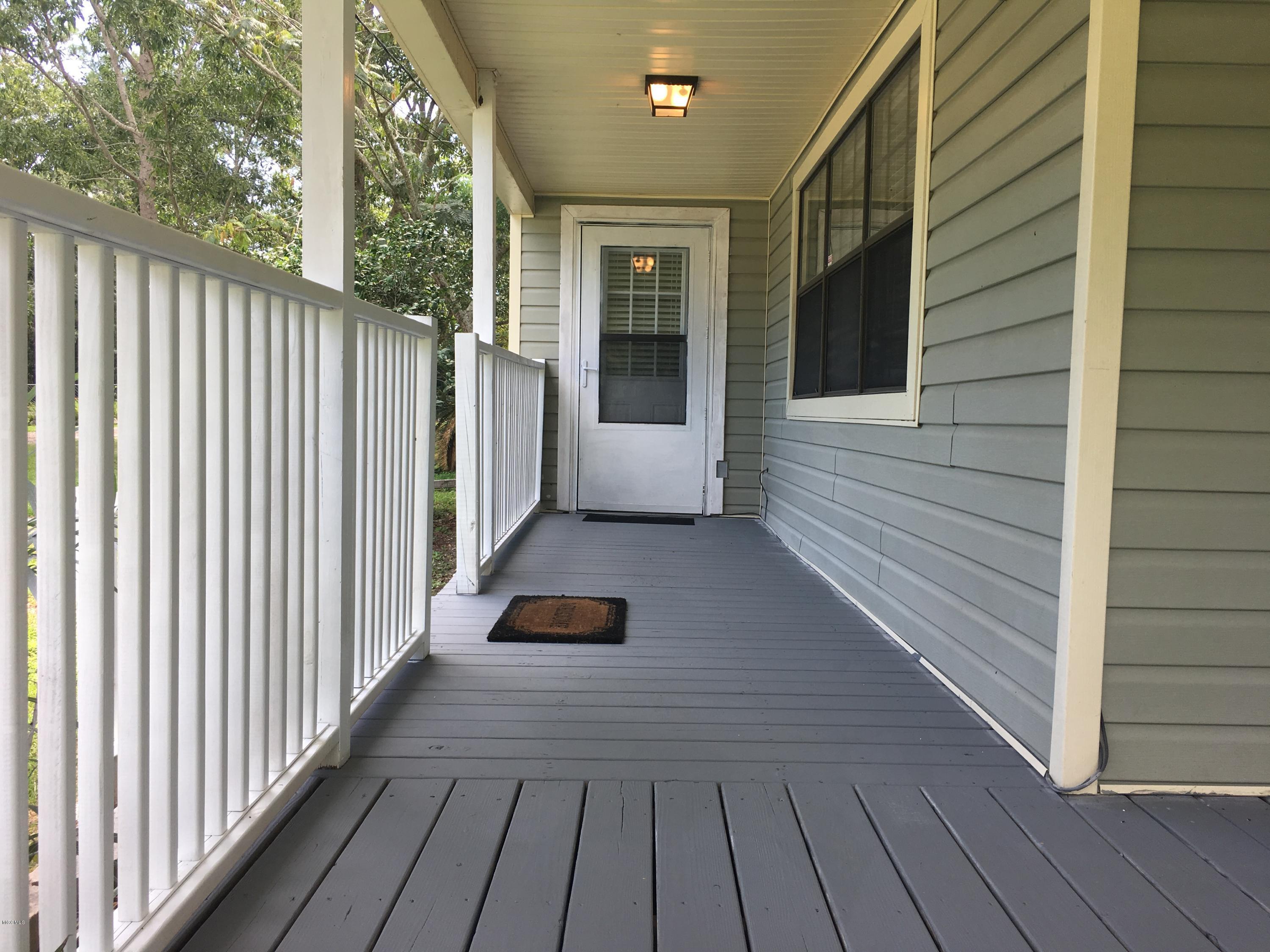 10402 Roberts Road Biloxi, MS 39532 - Photo 25 of 27 IMG_5416