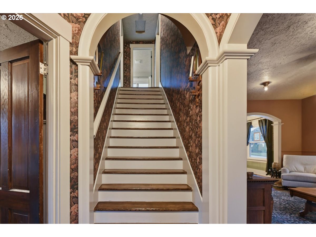 2207 Southwest 6th Avenue Camas, WA 98607 - Photo 26 of 47