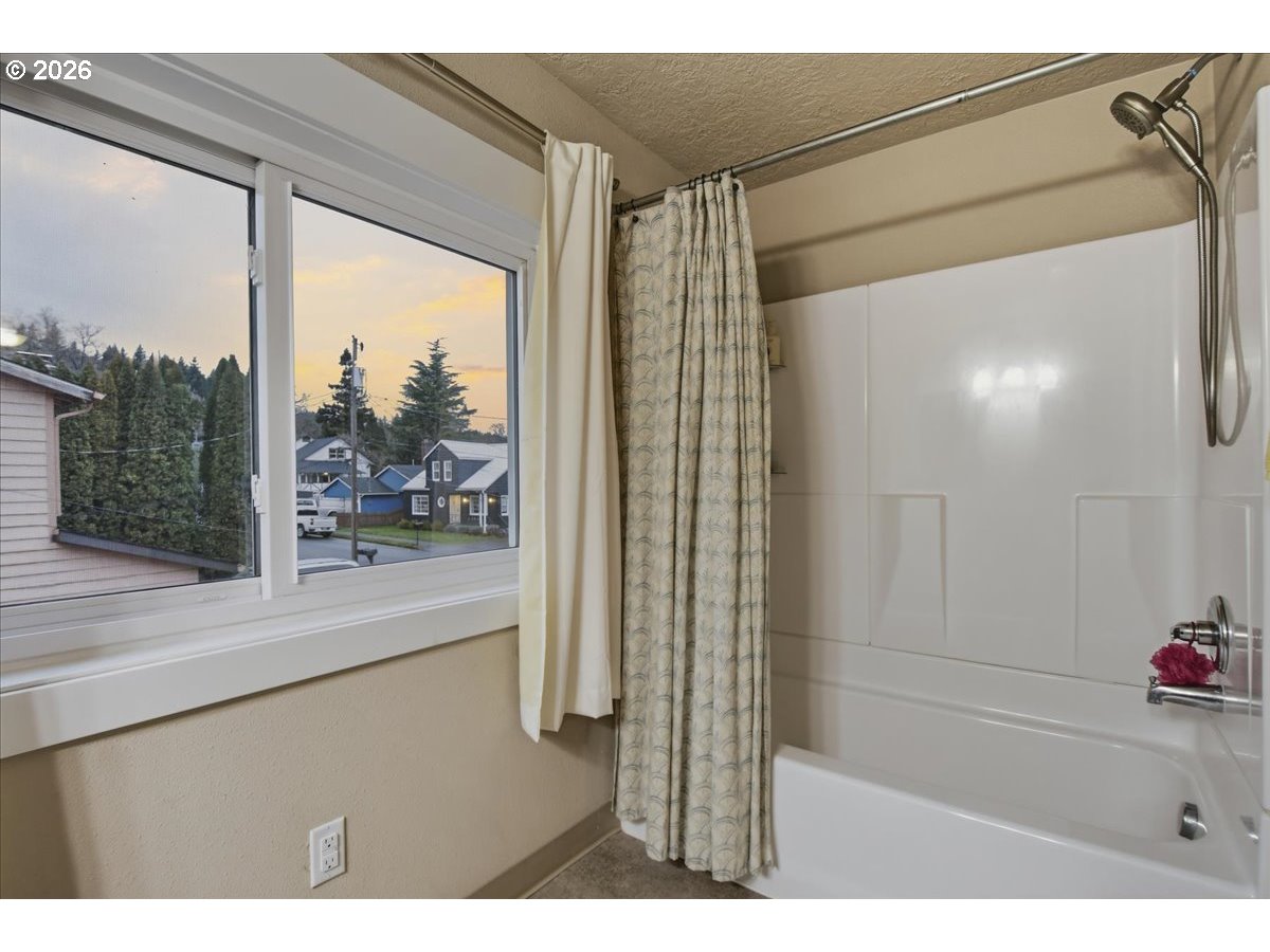 2207 Southwest 6th Avenue Camas, WA 98607 - Photo 31 of 47