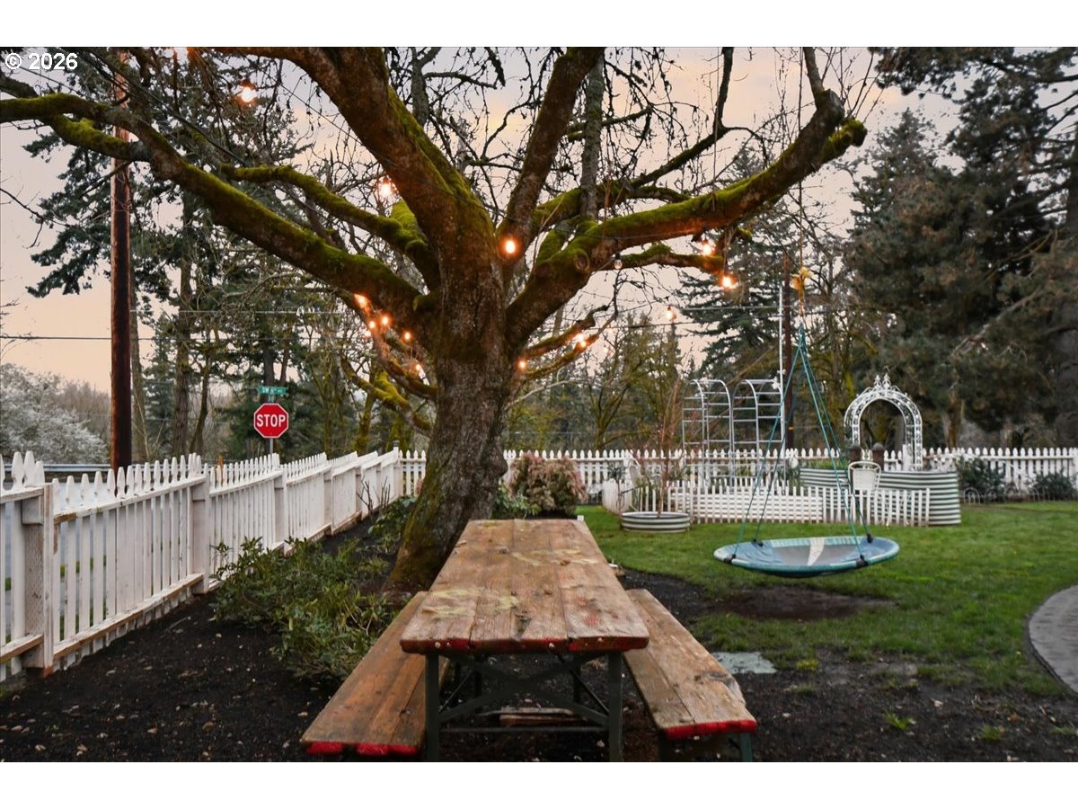 2207 Southwest 6th Avenue Camas, WA 98607 - Photo 39 of 47