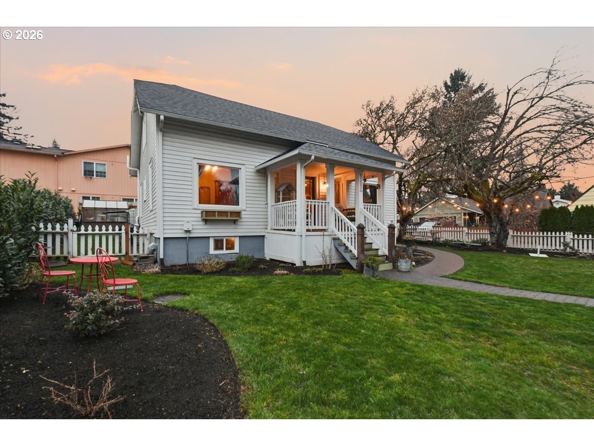 2207 Southwest 6th Avenue Camas, WA 98607 - Photo 44 of 47