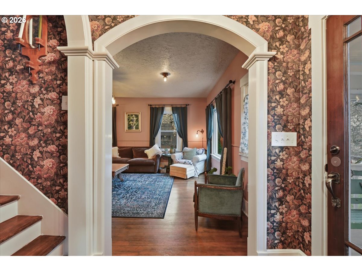 2207 Southwest 6th Avenue Camas, WA 98607 - Photo 7 of 47