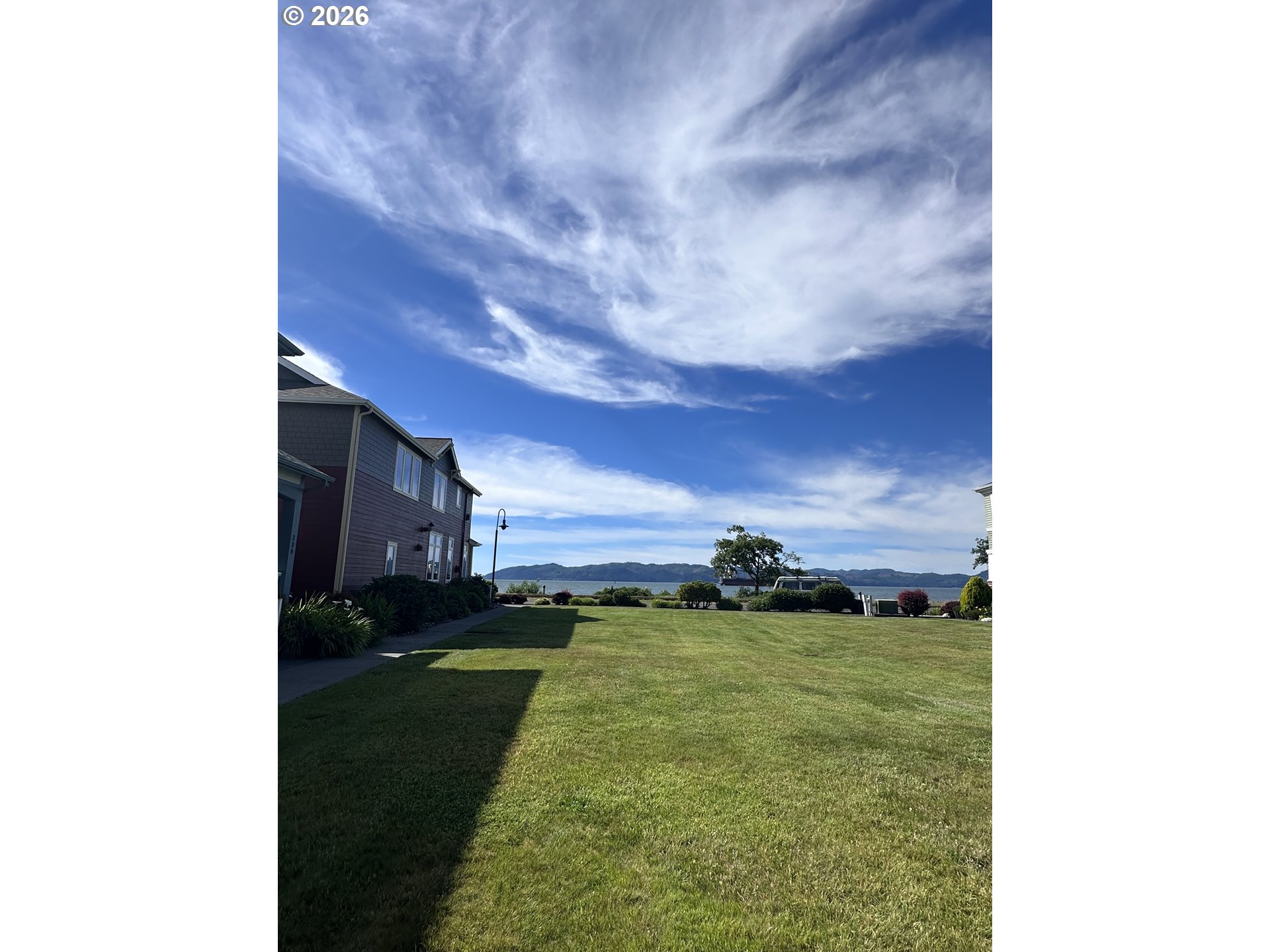 240 Round House Road Astoria, OR 97103 - Photo 3 of 5