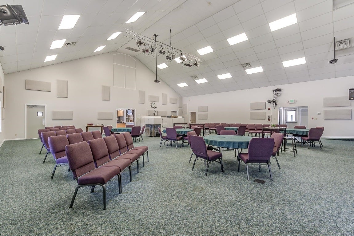 1030 West A Barr Road Mount Shasta, CA 96067 - Photo 9 of 42 Gallery Image 9