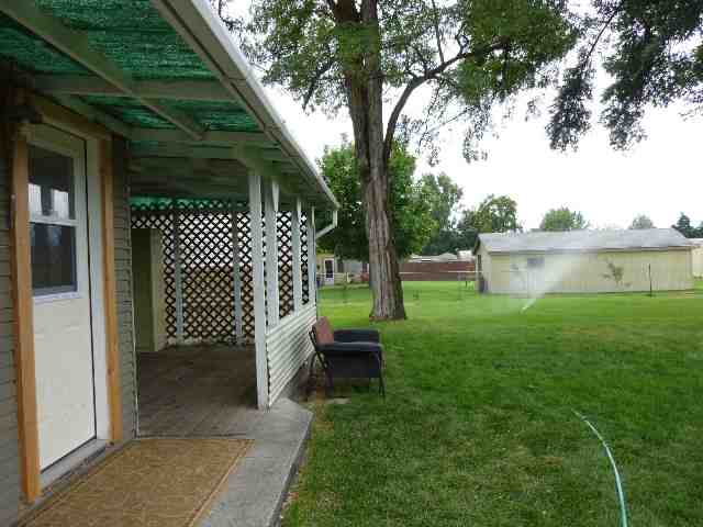 4021 North Locust Road Spokane, WA 99206 - Photo 8 of 9