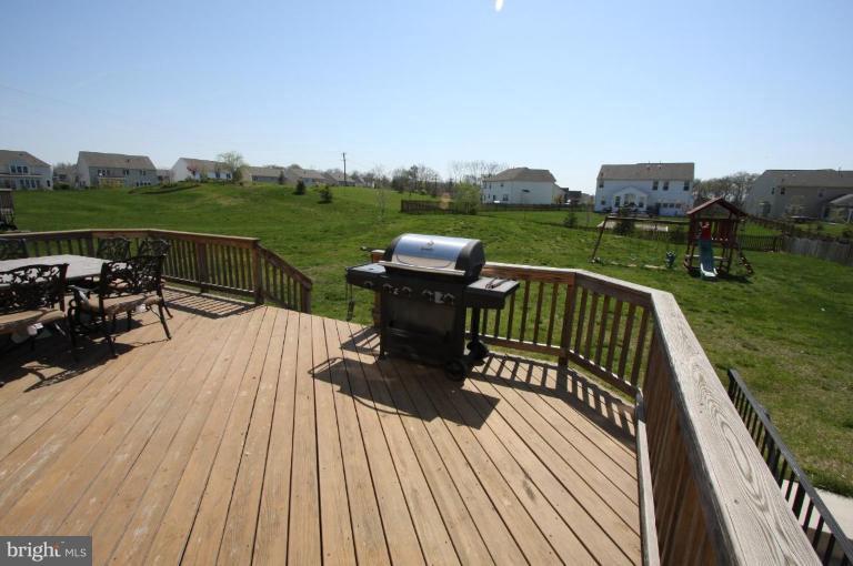 25812 Spring Farm Circle Chantilly, VA 20152 - Photo 3 of 22 Deck - View from