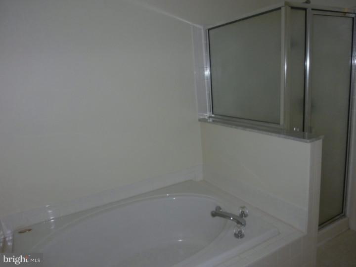 44 Stokes Road Mount Laurel, NJ 08054 - Photo 14 of 24 Master Bathroom