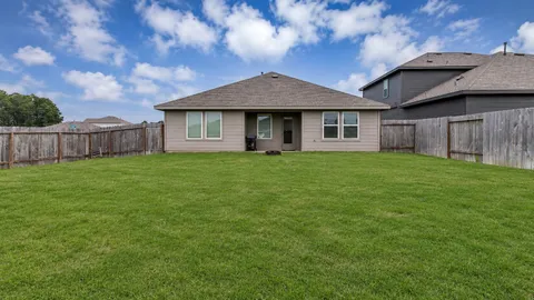 $274,900 | 14200 Yellow Jacket Court, Willis, TX 77318