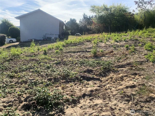 $350,000 | 25807 Gold Beach Drive Southwest, Vashon, WA 98070