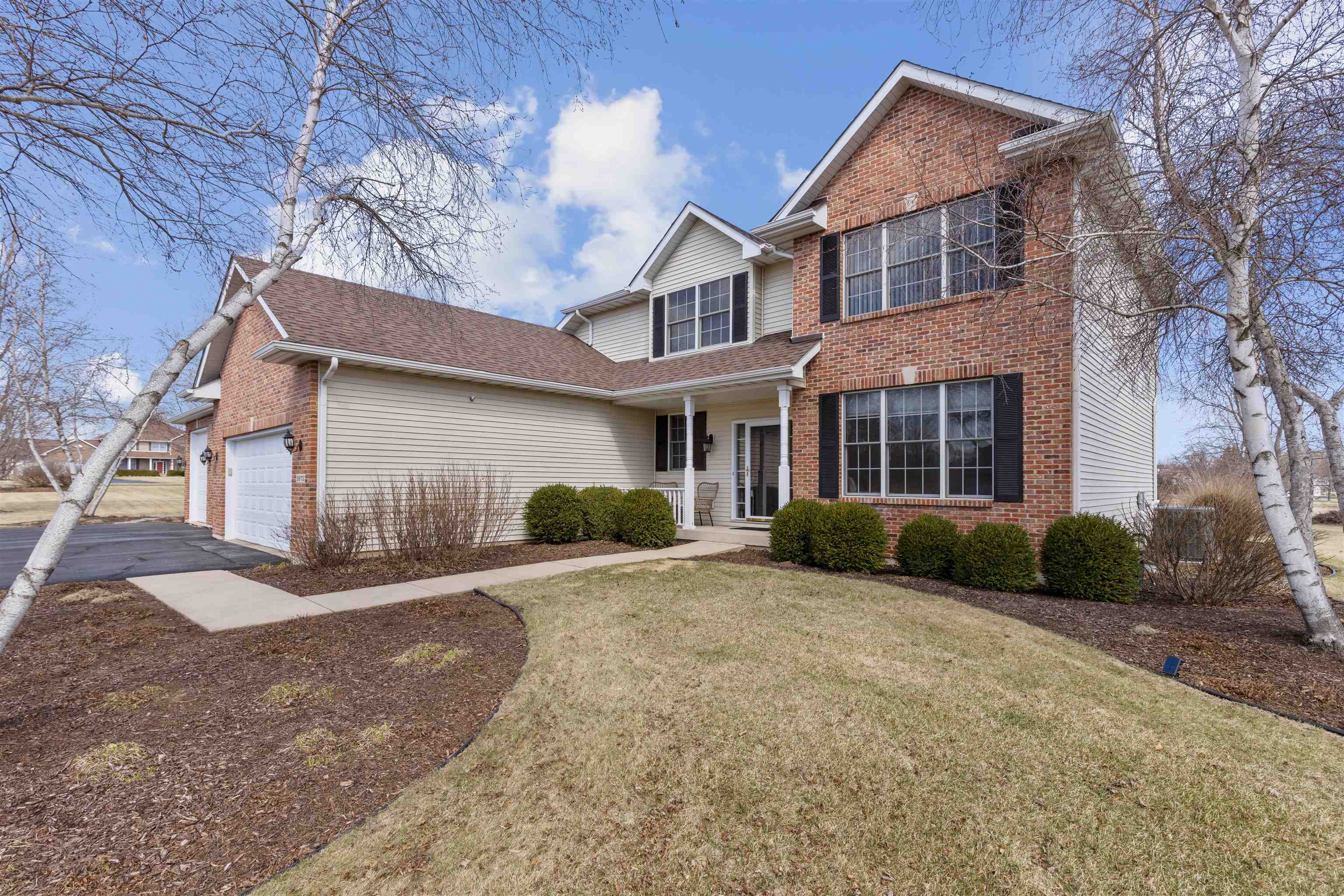 9973 Ridge Way Rockford, IL 61107 - Photo 2 of 26 Gallery Image 2