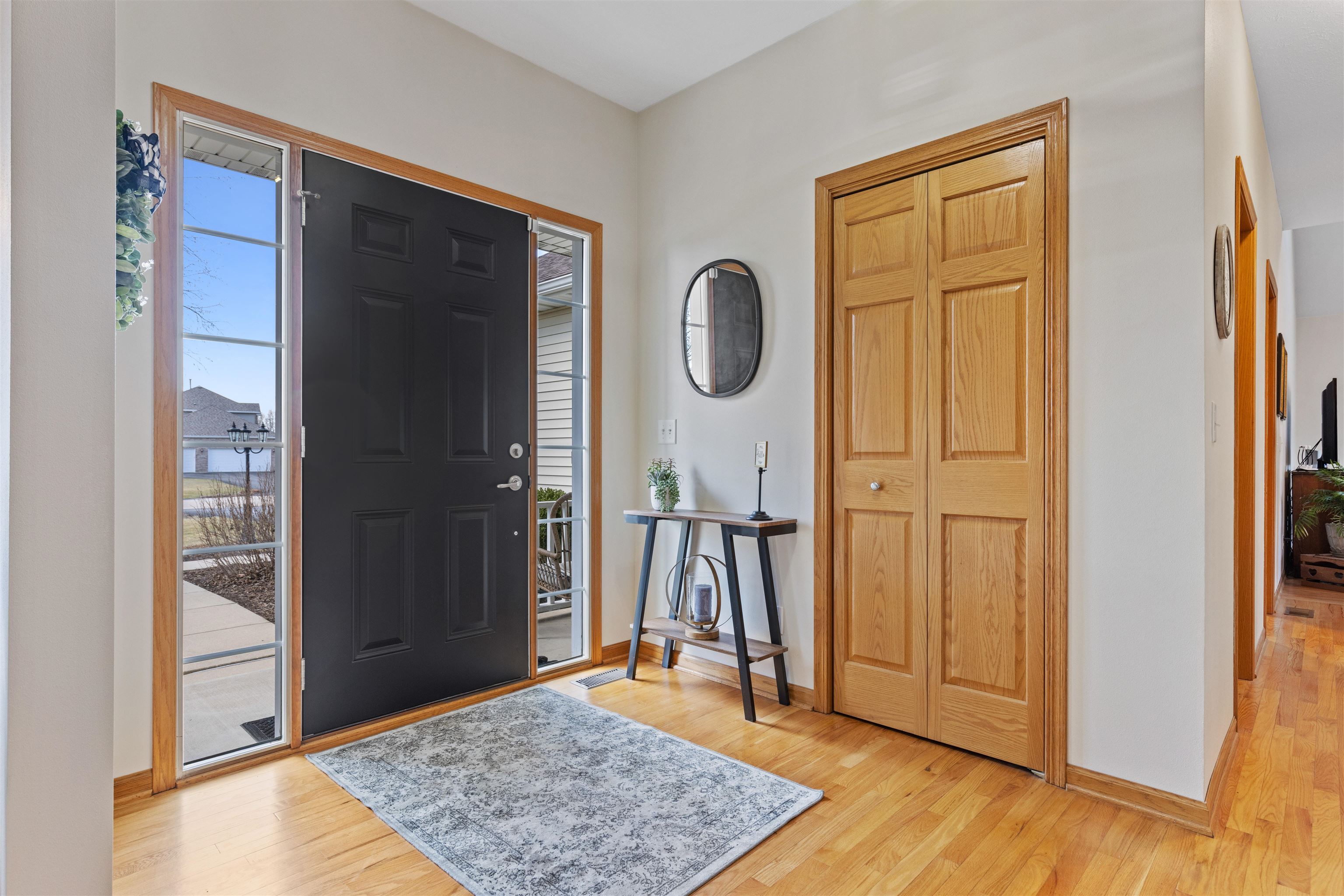 9973 Ridge Way Rockford, IL 61107 - Photo 3 of 26 Gallery Image 3