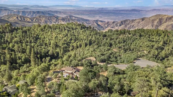 $1,499,999 | 30757 Knoll View Drive, Running Springs, CA 92382