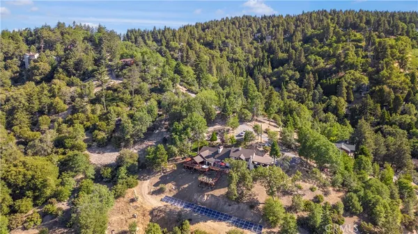 $1,499,999 | 30757 Knoll View Drive, Running Springs, CA 92382