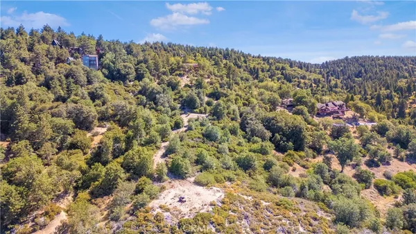 $1,499,999 | 30757 Knoll View Drive, Running Springs, CA 92382
