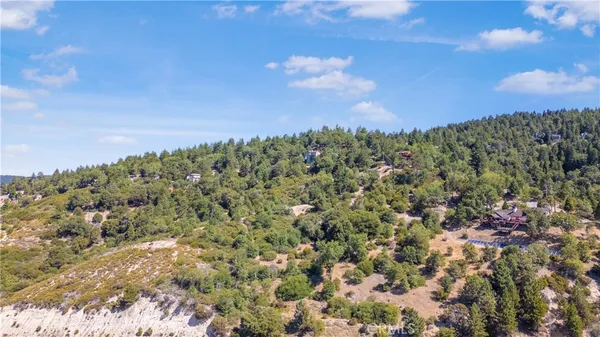 $1,499,999 | 30757 Knoll View Drive, Running Springs, CA 92382