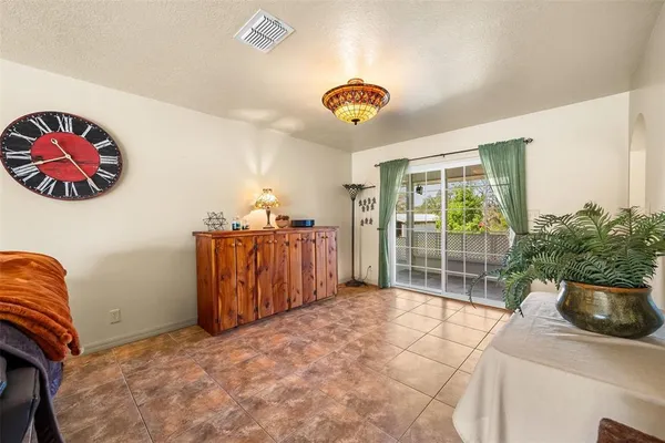 $629,900 | 7450 Highway 121, Morriston, FL 32668