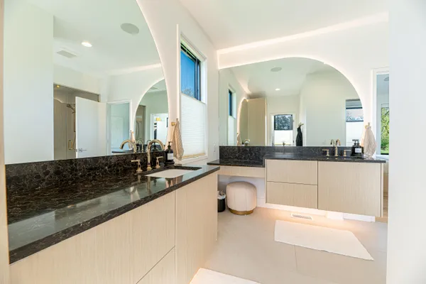 $1,950,000 | 5044 Hickory Pointe Woods Street Southeast, Ada, MI 49301