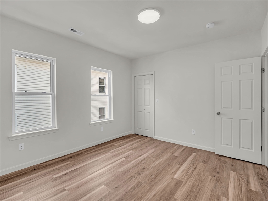 12 Alpine Street, Unit 1 Worcester, MA 01610 - Photo 13 of 33