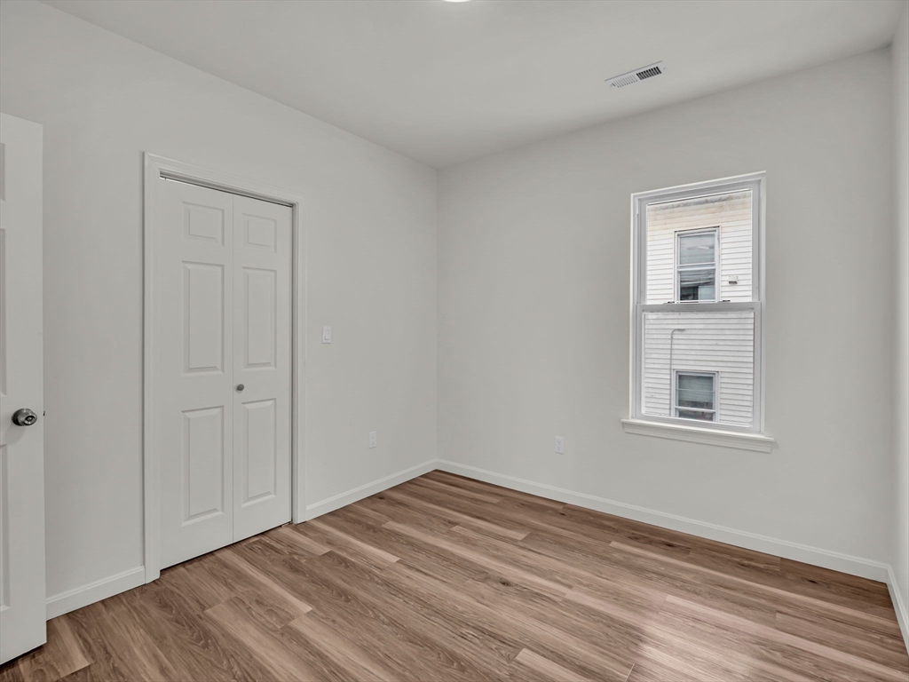 12 Alpine Street, Unit 1 Worcester, MA 01610 - Photo 17 of 33