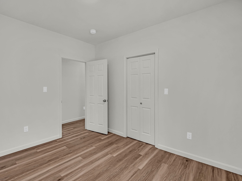 12 Alpine Street, Unit 1 Worcester, MA 01610 - Photo 18 of 33