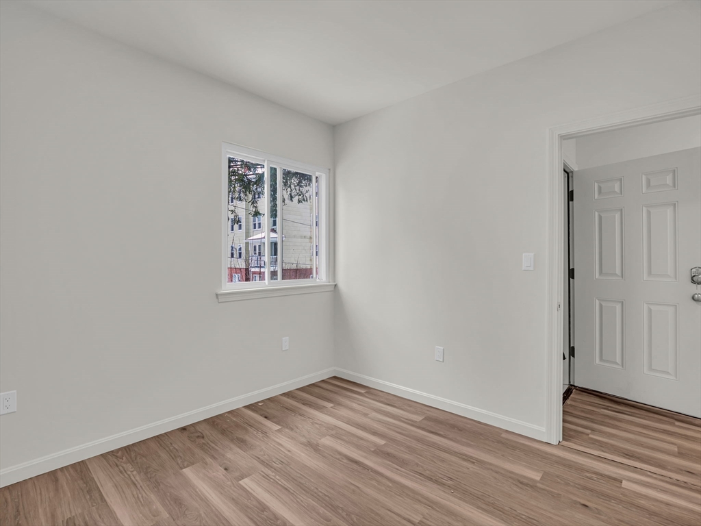 12 Alpine Street, Unit 1 Worcester, MA 01610 - Photo 24 of 33