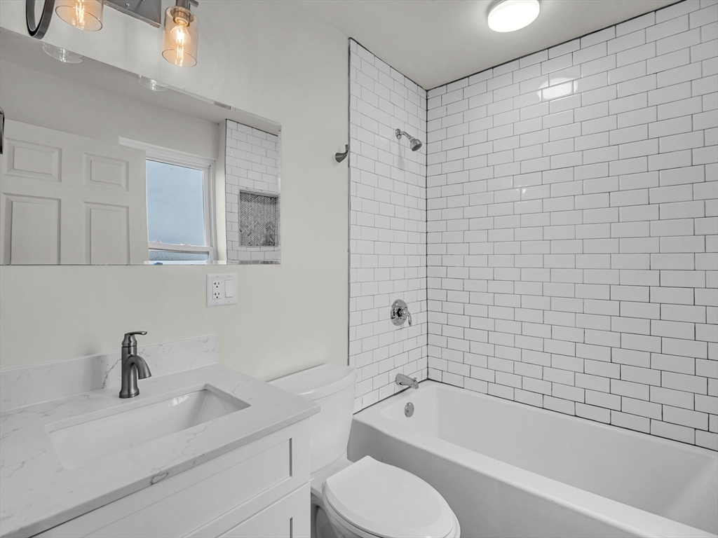 12 Alpine Street, Unit 1 Worcester, MA 01610 - Photo 30 of 33