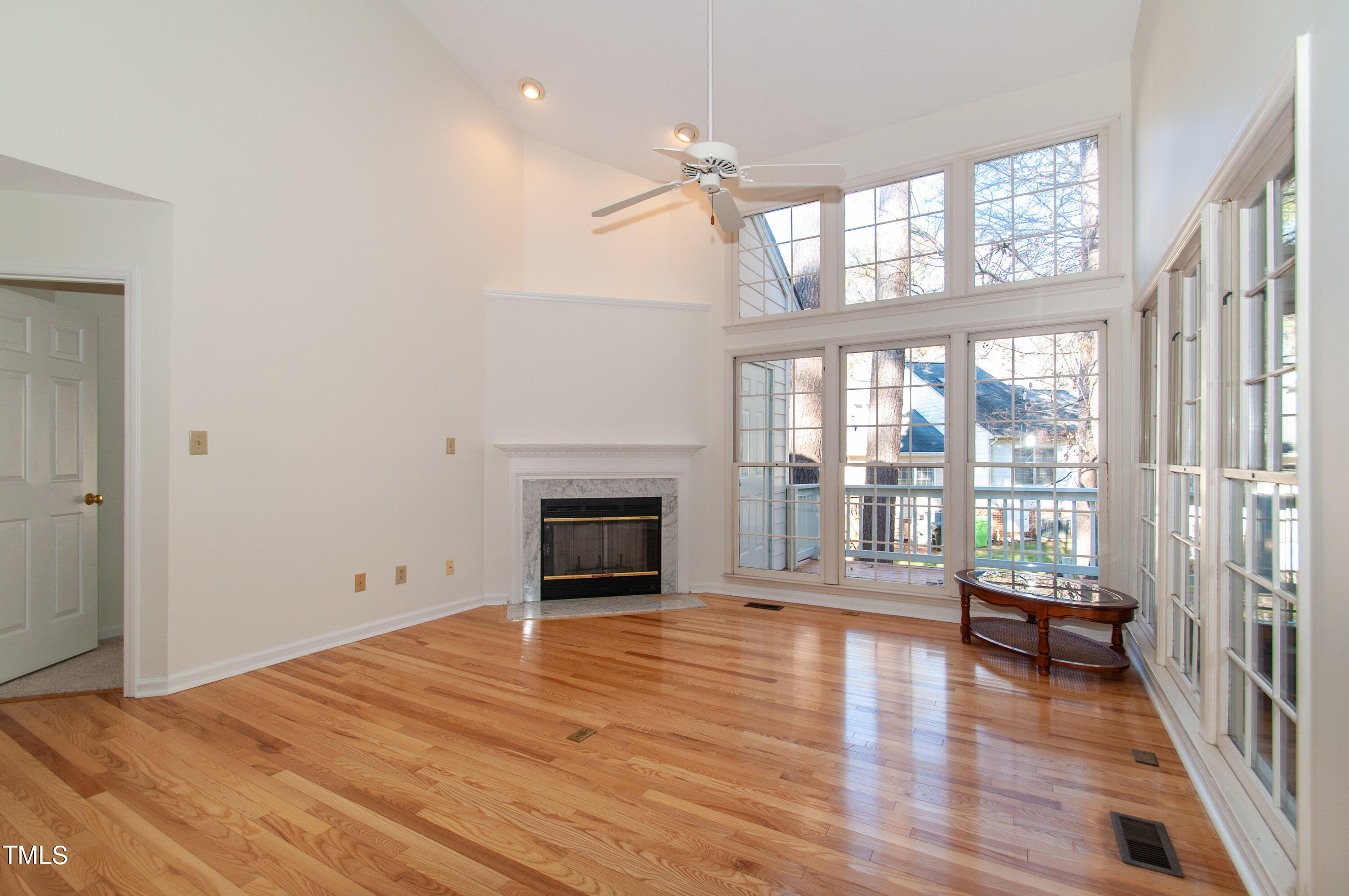 27 Renwick Court Raleigh, NC 27615 - Photo 15 of 49 Living Room