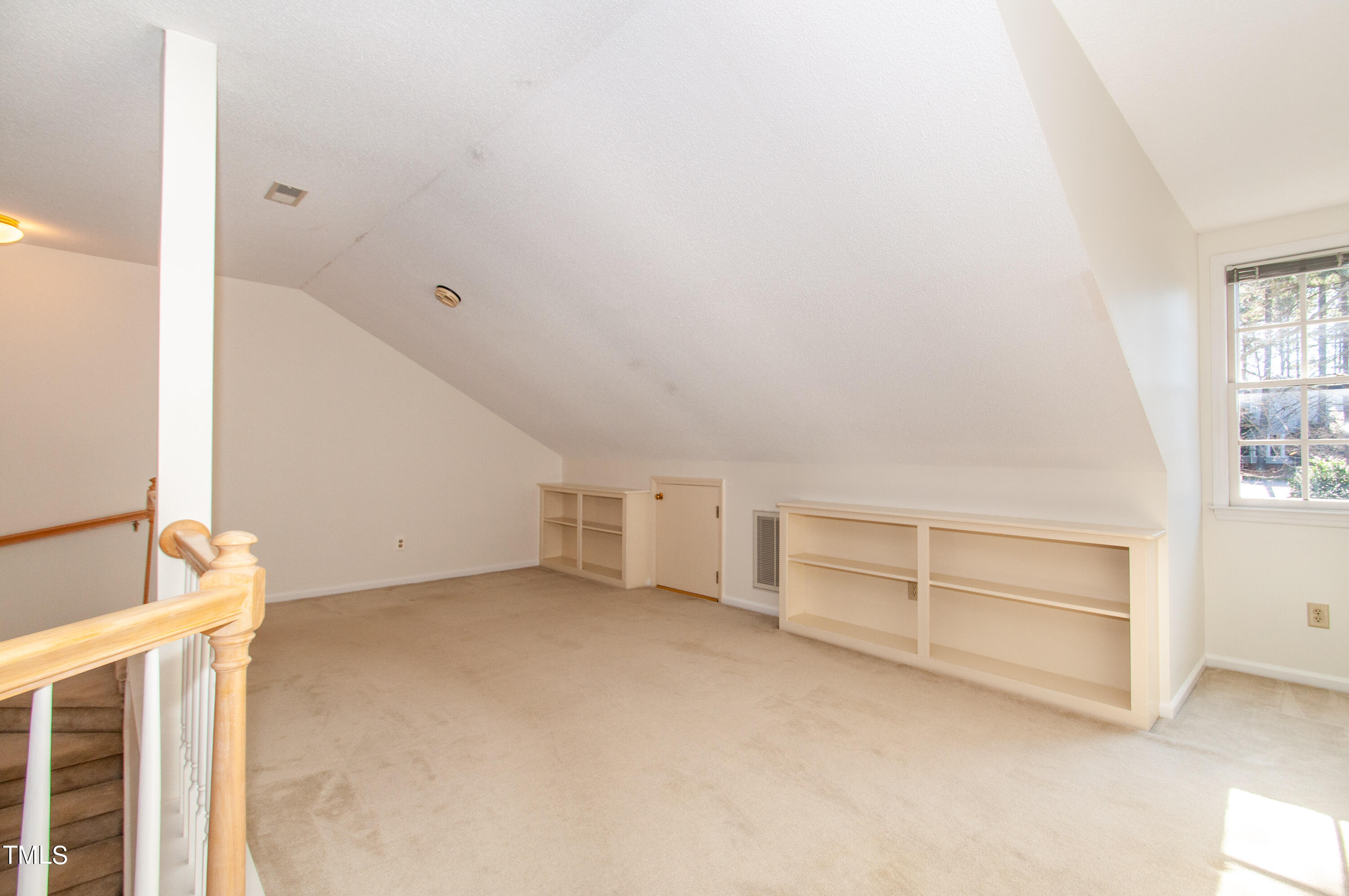27 Renwick Court Raleigh, NC 27615 - Photo 40 of 49 Loft