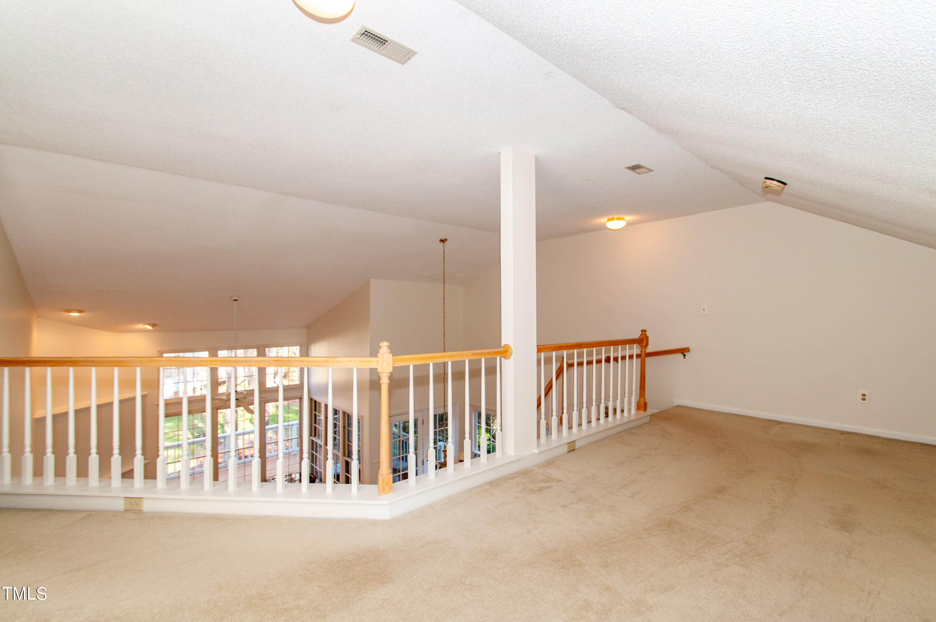 27 Renwick Court Raleigh, NC 27615 - Photo 41 of 49 Loft