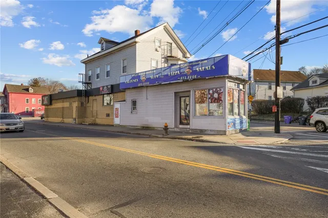 $995,000 | 1039 Douglas Avenue, Providence, RI 02904