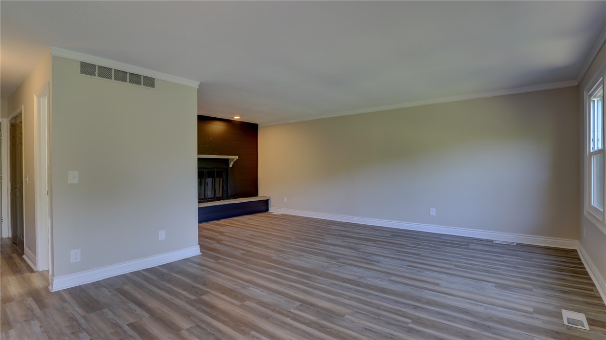 2287 Valley View Place Decatur, IL 62522 - Photo 19 of 43