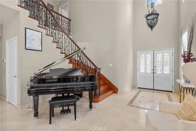 $1,780,000 | 20219 Wynfreed Lane, Porter Ranch, CA 91326