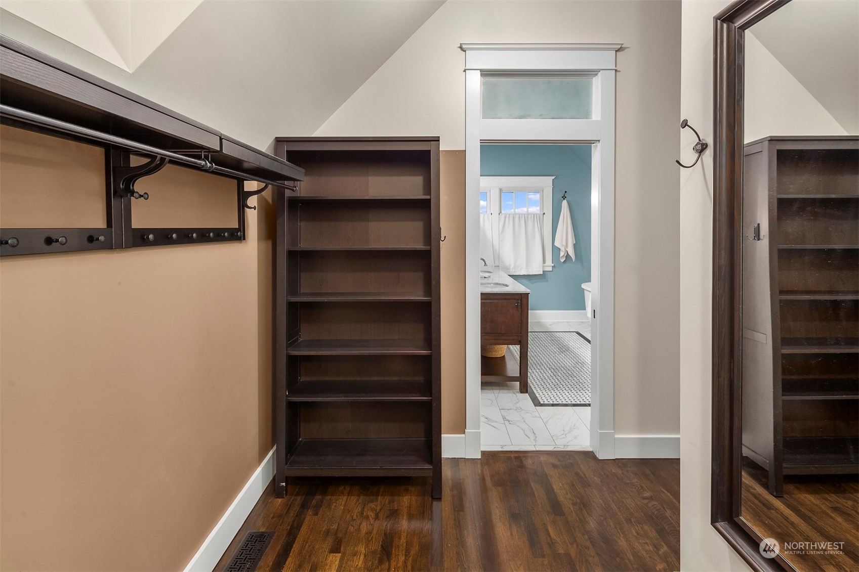 5636 Keystone Place North Seattle, WA 98103 - Photo 19 of 40 Gallery Image 19
