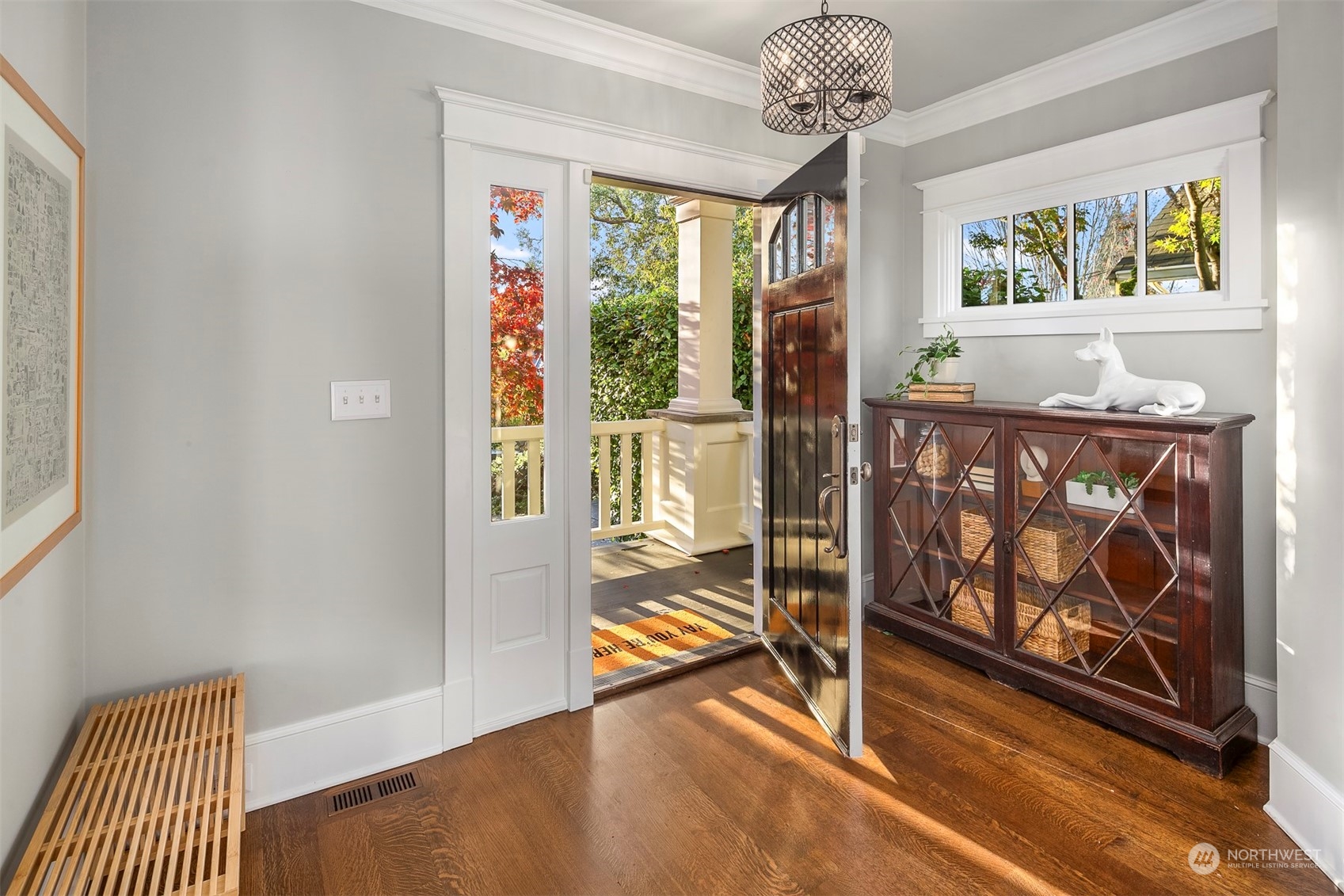 5636 Keystone Place North Seattle, WA 98103 - Photo 2 of 40 Gallery Image 2