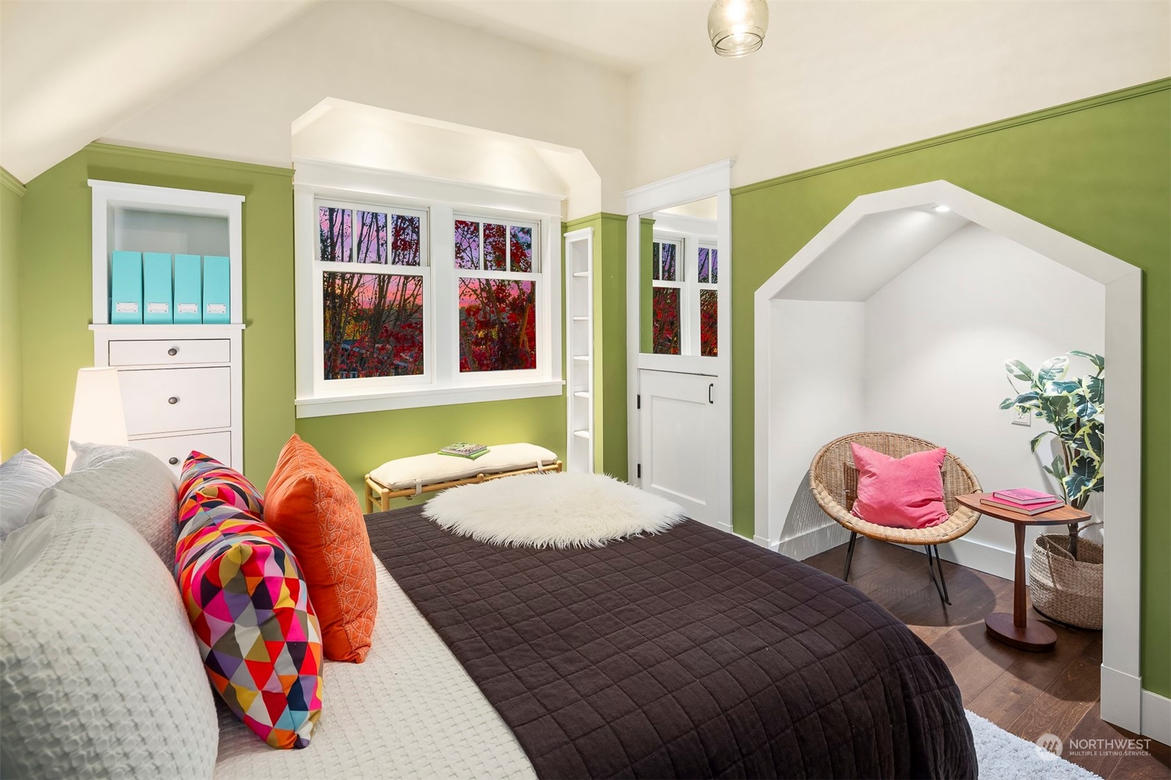 5636 Keystone Place North Seattle, WA 98103 - Photo 21 of 40 Gallery Image 21