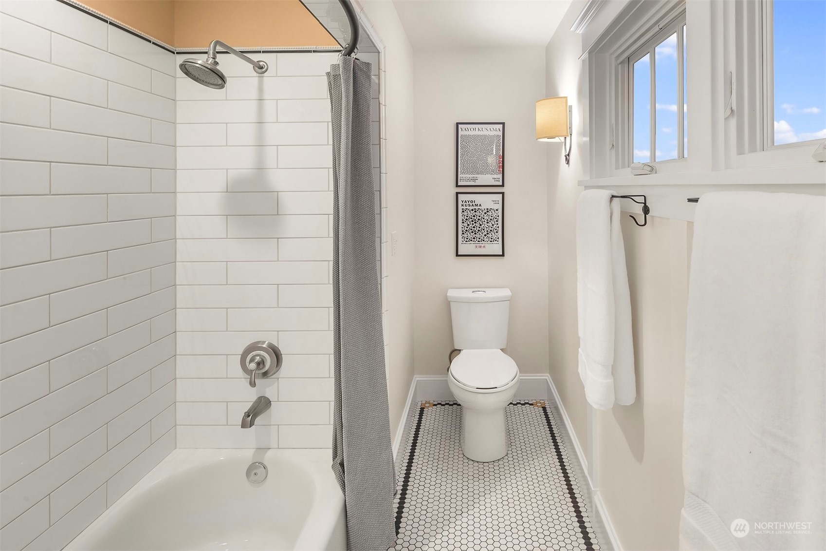5636 Keystone Place North Seattle, WA 98103 - Photo 23 of 40 Gallery Image 23