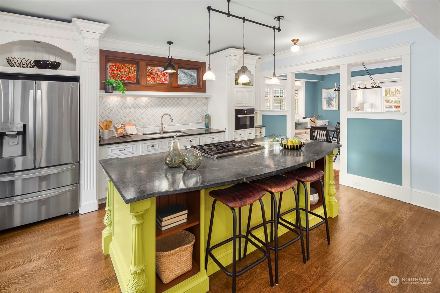 5636 Keystone Place North Seattle, WA 98103 - Photo 10 of 40 Gallery Image 10
