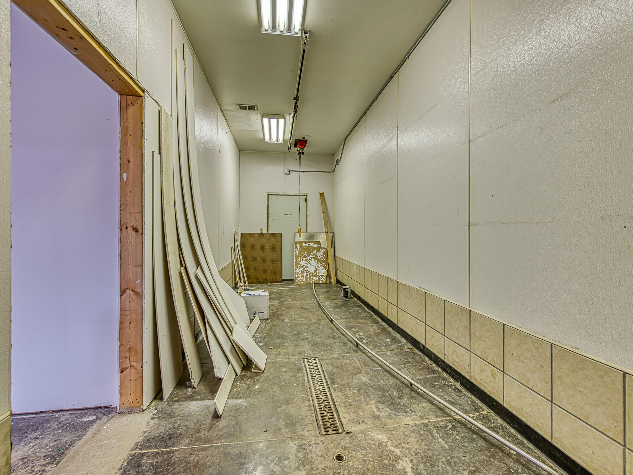 14197 South Telegraph Road Monroe, MI 48161 - Photo 7 of 37 6-web-or-mls-14197 S Telegraph-092_32