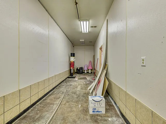 $579,000 | 14197 South Telegraph Road, Monroe, MI 48161