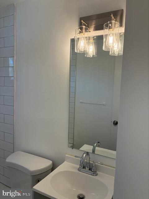 6908 Digby Road Baltimore, MD 21207 - Photo 11 of 20