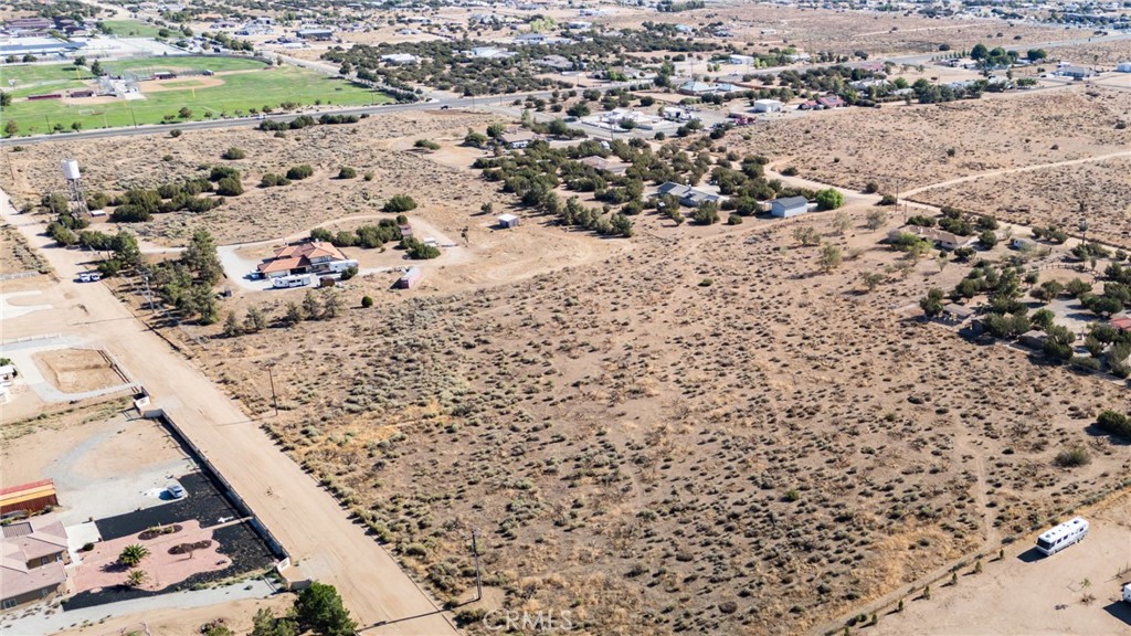 44 Christina Road Oak Hills, CA 92344 - Photo 9 of 20