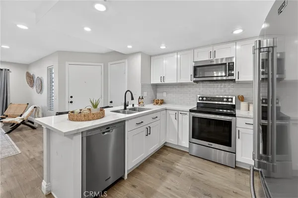 $745,000 | 2800 Keller Drive, Unit 43, Tustin, CA 92782