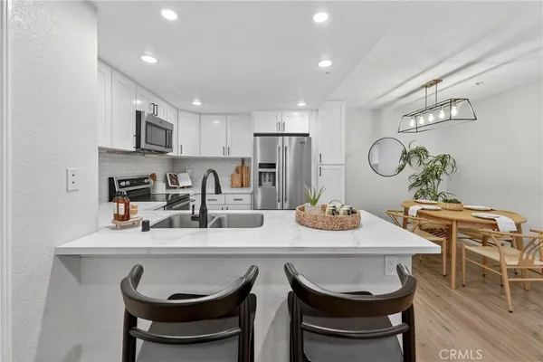 $745,000 | 2800 Keller Drive, Unit 43, Tustin, CA 92782