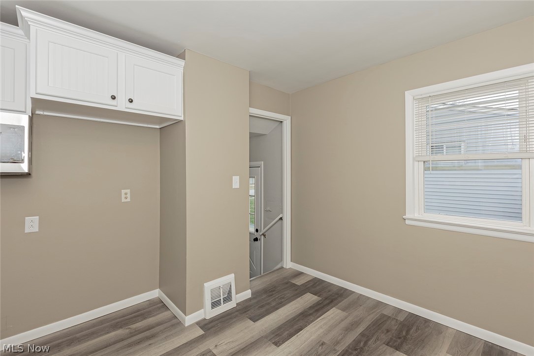 29228 Forestgrove Road Willowick, OH 44095 - Photo 8 of 35