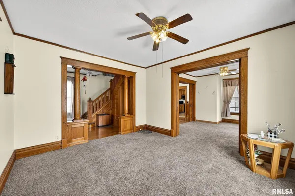 $250,000 | 337 West Chestnut Street, Oneida, IL 61467