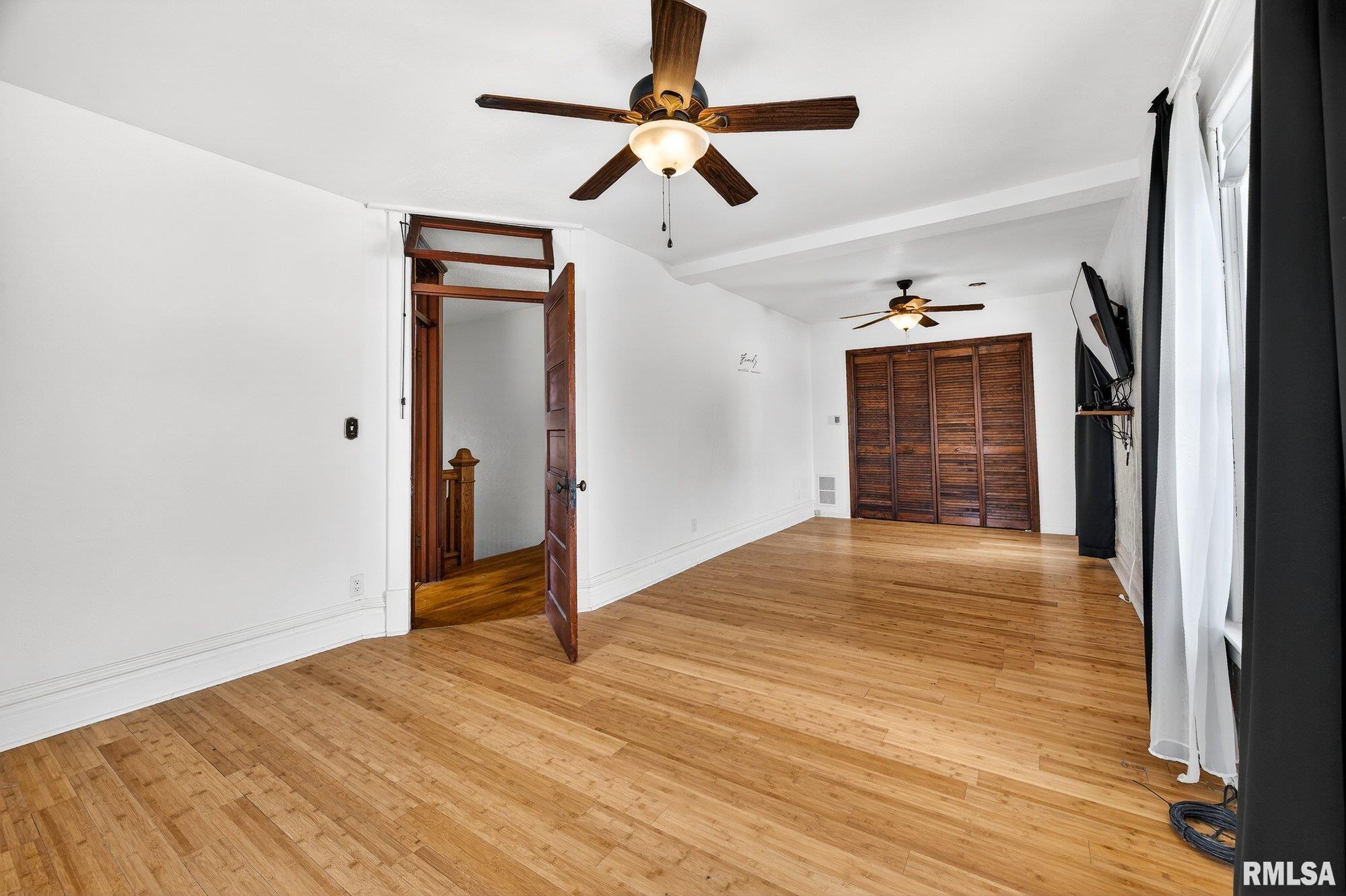 337 West Chestnut Street Oneida, IL 61467 - Photo 24 of 45